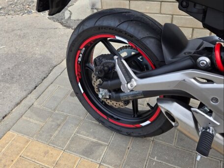 2013 Kawasaki ER-6N, красный, 510000 рублей, вид 3