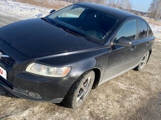 2010 Volvo S40 II Рестайлинг, чёрный, 650000 рублей, вид 1