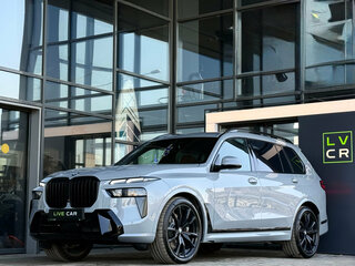 2026 BMW X7 40i I (G07) Рестайлинг, серый, 17500000 рублей, вид 2