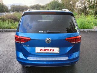 2016 Volkswagen Touran II, синий, 1299999 рублей, вид 5