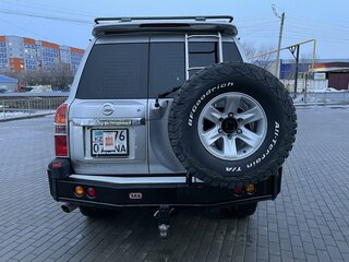 2006 Nissan Patrol V (Y61) Рестайлинг, серебристый, 2400000 рублей, вид 5