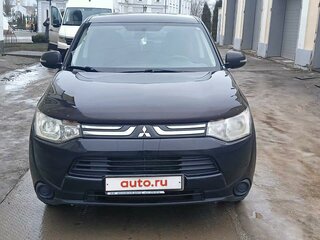 2013 Mitsubishi Outlander III, чёрный, 1500000 рублей, вид 1