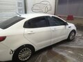 2015 Kia Rio III, белый - вид 1