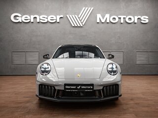 2025 Porsche 911 Carrera 4 GTS VIII (992) Рестайлинг, серый, 36000000 рублей, вид 2