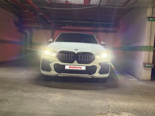 2021 BMW X6 40i III (G06), белый, 6900000 рублей, вид 5
