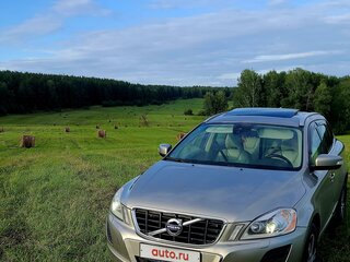 2013 Volvo XC60 I, бежевый, 2000000 рублей, вид 2