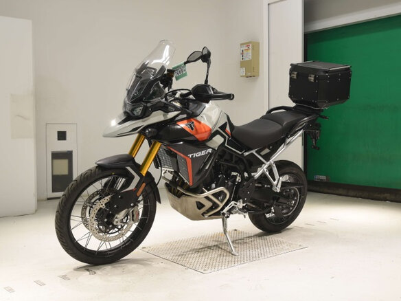 2024 Triumph Tiger 900, серый, 1500000 рублей - вид 3