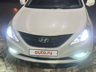 2011 Hyundai Sonata VI (YF), белый, 1200000 рублей, вид 1