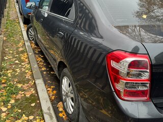 2013 Chevrolet Cobalt II, чёрный, 750000 рублей, вид 4