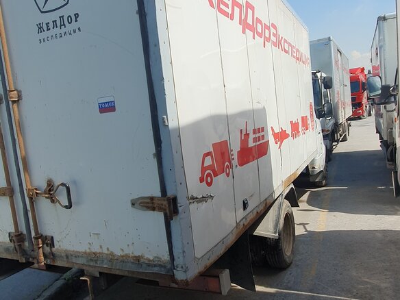 2007 ГАЗ ГАЗель (3302), белый - вид 3