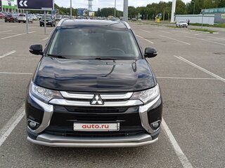 2016 Mitsubishi Outlander III Рестайлинг 2, чёрный, 2200000 рублей, вид 2