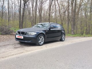 2007 BMW 1 серии 116i I (E81/E82/E87/E88) Рестайлинг, чёрный, 599000 рублей, вид 1
