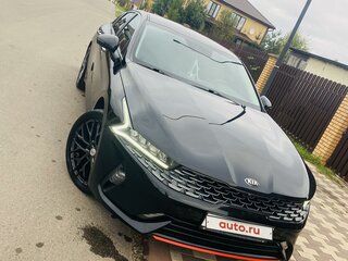 2020 Kia K5 III, чёрный, 2800000 рублей, вид 1