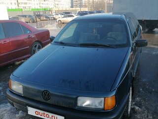 1990 Volkswagen Passat B3, зелёный, 180000 рублей, вид 1