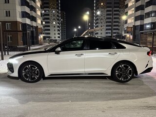 2020 Kia K5 III, белый, 3200000 рублей, вид 4