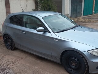2008 BMW 1 серии 120i I (E81/E82/E87/E88) Рестайлинг, голубой, 1000000 рублей, вид 2