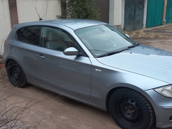2008 BMW 1 серии 120i I (E81/E82/E87/E88) Рестайлинг, голубой, 1000000 рублей - вид 1
