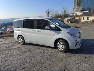 2021 Honda Stepwgn V Рестайлинг, белый, 2380000 рублей, вид 2