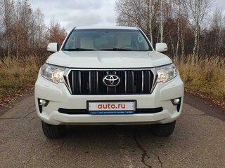 2022 Toyota Land Cruiser Prado 150 Series Рестайлинг 3, белый, 7200000 рублей, вид 4