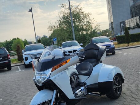 2013 Victory Vision Tour, белый, 5500000 рублей, вид 4