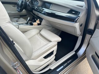 2009 BMW 5 серии Gran Turismo 535i VI (F10/F11/F07), золотистый, 1300000 рублей, вид 5