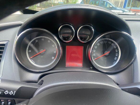 2012 Opel Astra GTC J Рестайлинг, чёрный - вид 4