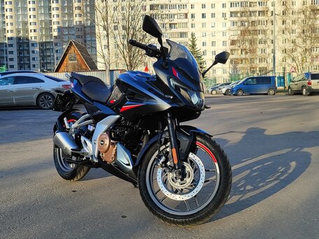 2022 Bajaj Pulsar N250, чёрный, 290000 рублей, вид 5