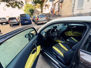 2010 Audi A1 I (8X), коричневый, 1300000 рублей, вид 5