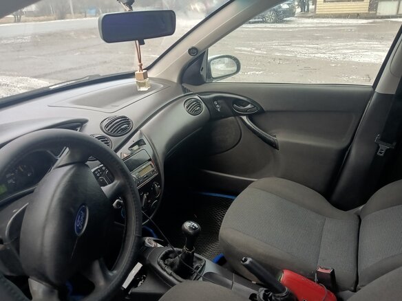 2004 Ford Focus I Рестайлинг, серебристый, 150000 рублей - вид 10