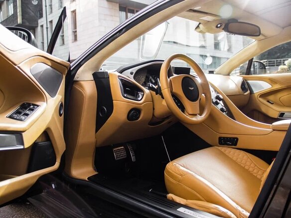 2012 Aston Martin Vanquish II, коричневый, 18000000 рублей - вид 13