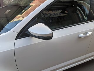 2014 Skoda Octavia III (A7), белый, 1055000 рублей, вид 2