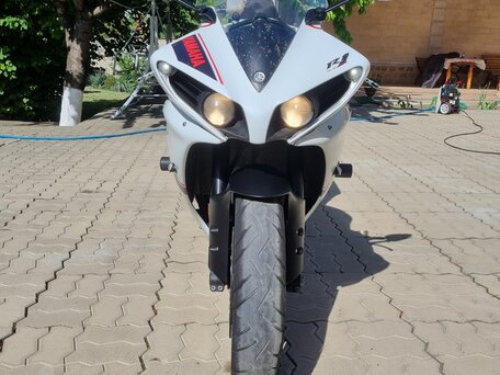 2014 Yamaha YZF-R1, белый, 890000 рублей, вид 1