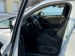 2018 Volkswagen Tiguan II, белый, 3500000 рублей, вид 2