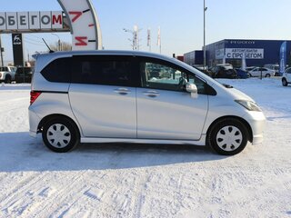 2008 Honda Freed I, серый, 1100000 рублей, вид 3