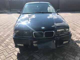 1997 BMW 3 серии 323i III (E36), чёрный, 1500000 рублей, вид 1