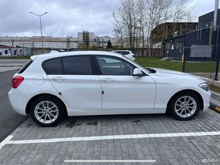 2017 BMW 1 серии 118d II (F20/F21) Рестайлинг, белый, 1700000 рублей, вид 5