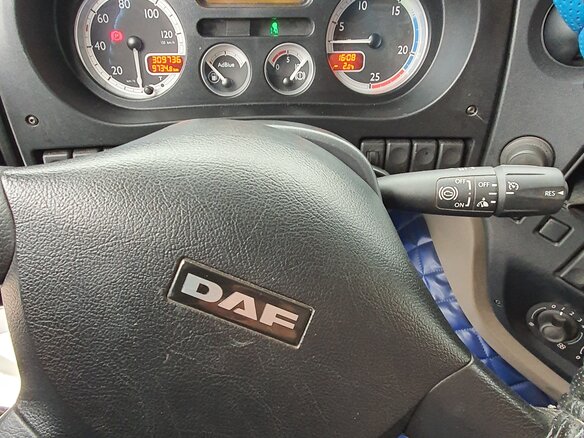 2019 DAF XF 105, белый, 7300000 рублей - вид 6