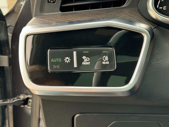 2018 Audi A7 55 TFSI II (4K), серый, 4104240 рублей - вид 20