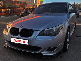 2005 BMW 5 серии 525i V (E60/E61), серебристый, 1350000 рублей, вид 1