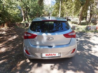 2013 Hyundai i30 II, серебристый, 1250000 рублей, вид 2