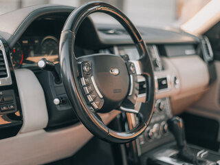 2010 Land Rover Range Rover Supercharged III Рестайлинг 2, чёрный, 2200000 рублей, вид 4