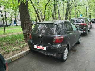 2000 Toyota Vitz I (P10), чёрный, 290000 рублей, вид 3