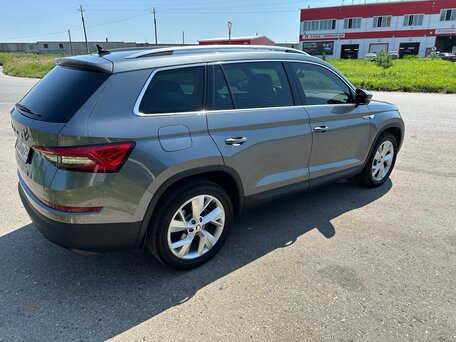 2020 Skoda Kodiaq I, серый, 2430000 рублей, вид 4