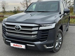 2022 Toyota Land Cruiser 300 Series, серый, 12000000 рублей, вид 2