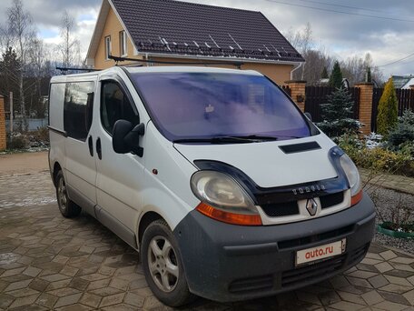 2002 Renault Trafic, белый, 650000 рублей, вид 2