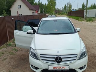2013 Mercedes-Benz B-Класс 180 II (W246), белый, 1230000 рублей, вид 2