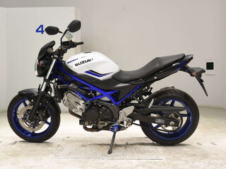 2019 Suzuki SV 650, белый, 600000 рублей, вид 2