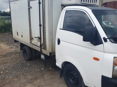 2009 Hyundai Porter II, белый, 740000 рублей, вид 4