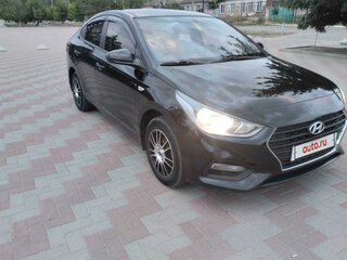 2018 Hyundai Solaris II, чёрный, 1200000 рублей, вид 2
