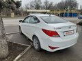 2014 Hyundai Solaris I Рестайлинг, белый, 800000 рублей - вид 3